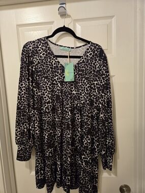 Black and White Animal Print Mini Dress - V-Neck Long Sleeve